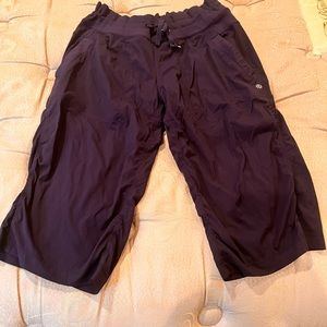 Lululemon dance capris